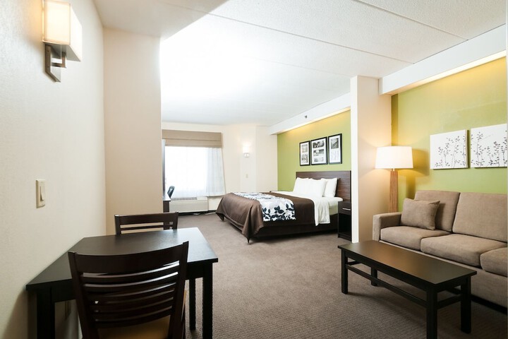 Room 34 of 57