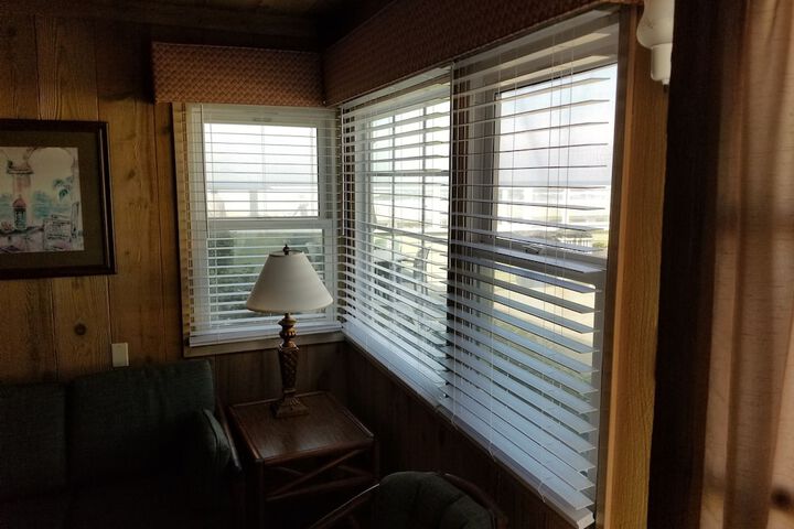 Room 98 of 229