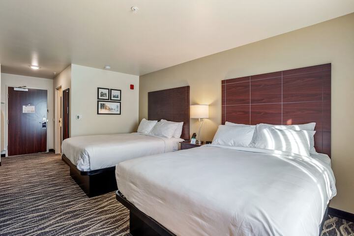 Room 35 of 49