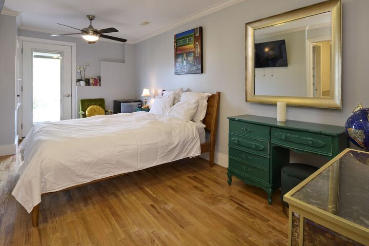 Room 5 of 22