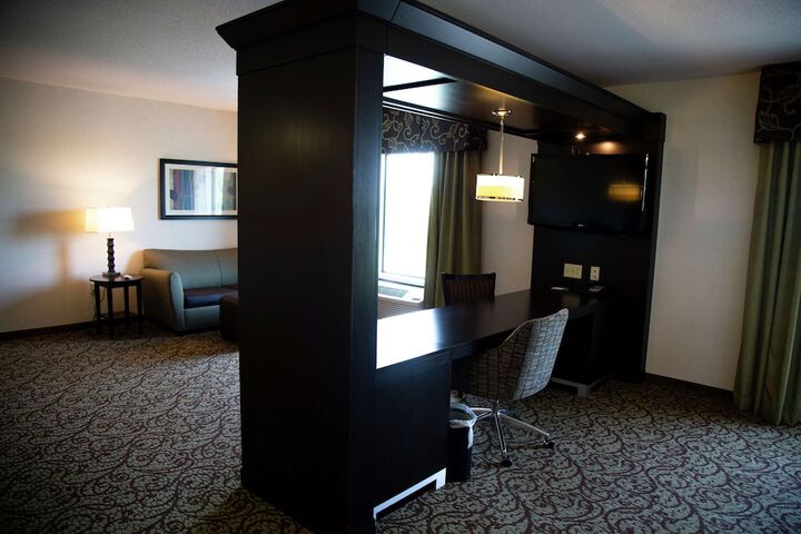 Room 25 of 89