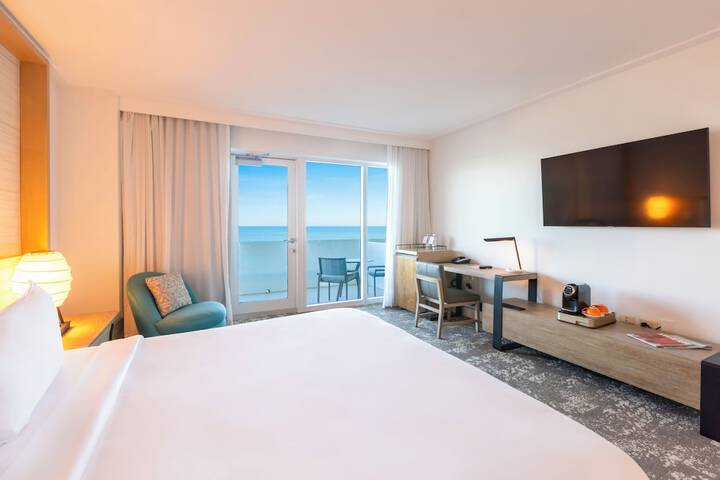 Eden Roc Miami Beach