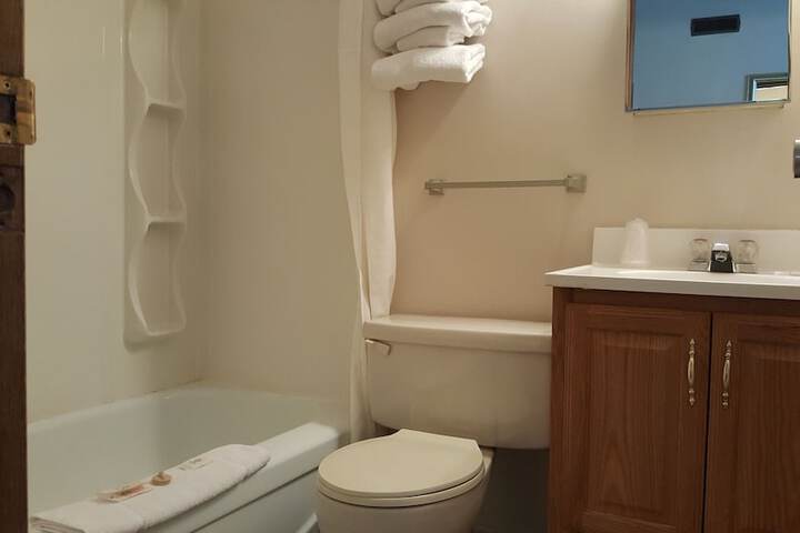 Room 53 of 88