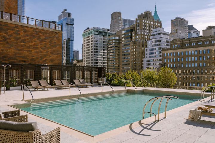 Pool 6 of 104