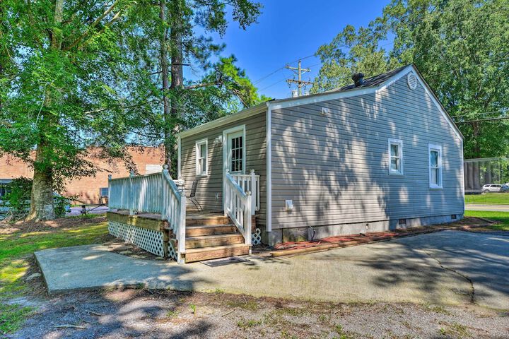 Cozy Pantego Cottage 5 Miles to Belhaven!