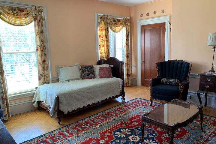 Room 43 of 88