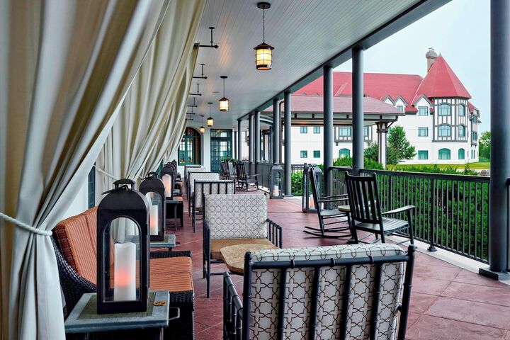 Hotel 7 of 70