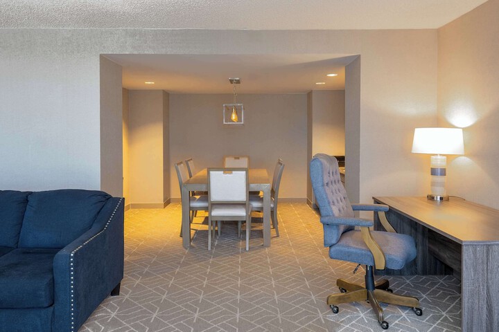 Room 31 of 127