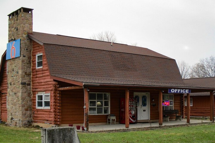 Motel 6 Shartlesville PA