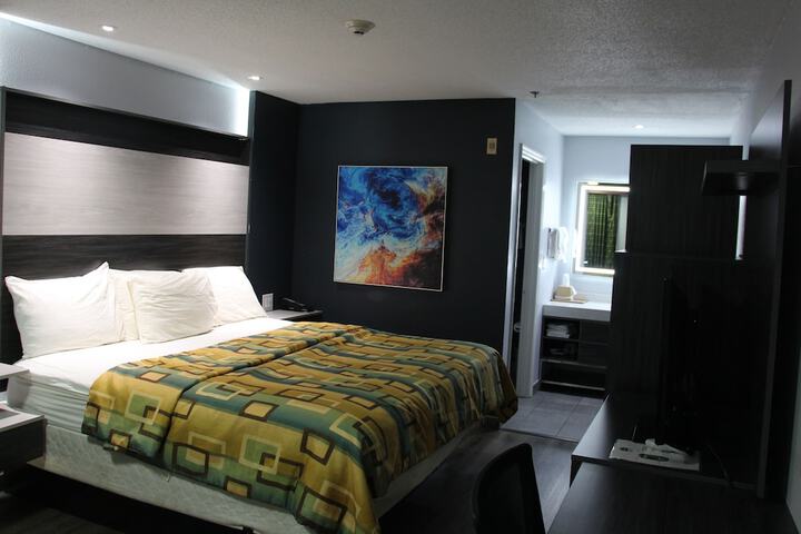 Room 14 of 31