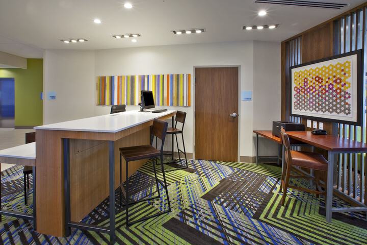 Holiday Inn Express & Suites South Hill by IHG