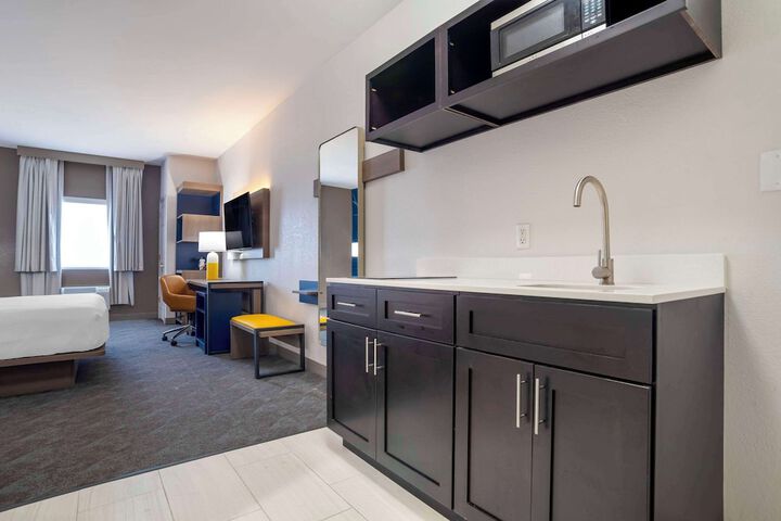 Room 36 of 53