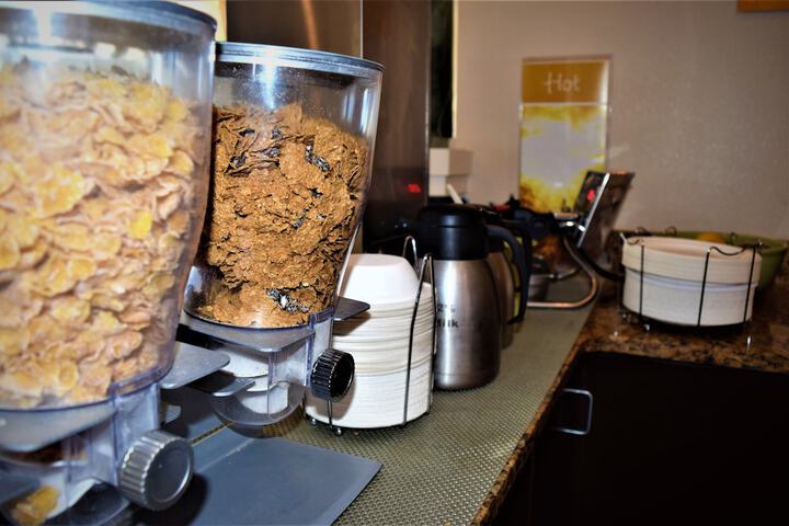 Breakfast/Coffee Service 52 of 61