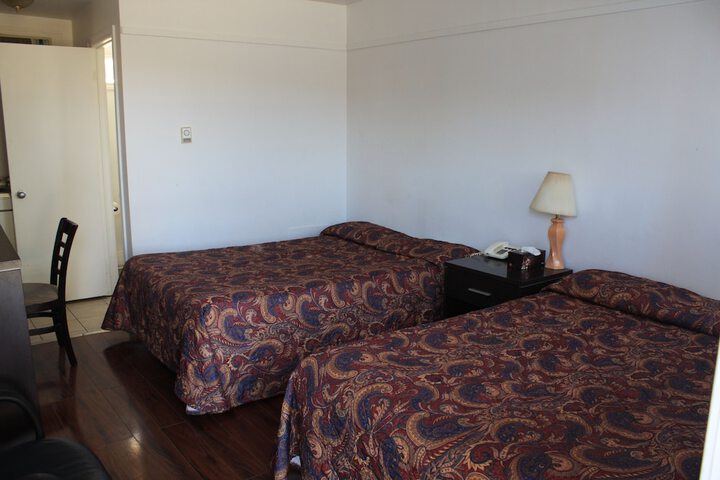 Room 9 of 47