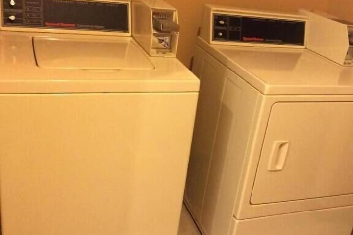 Laundry 18 of 19