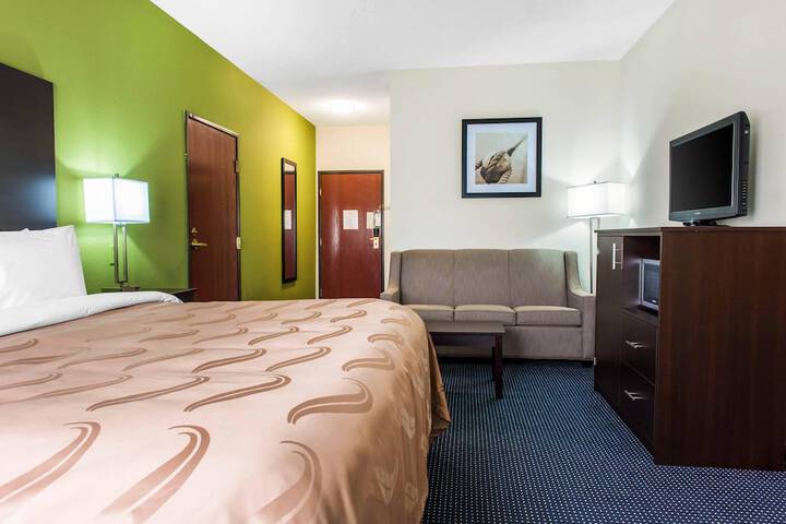 Quality Inn & Suites Anderson I-69