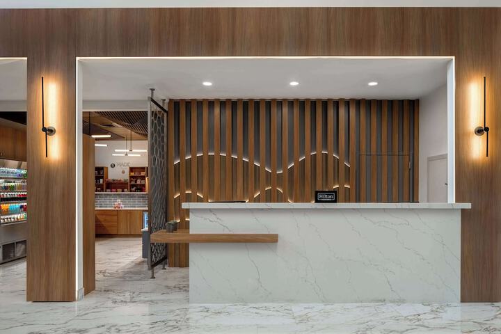 DoubleTree Suites by Hilton Hotel Mt. Laurel