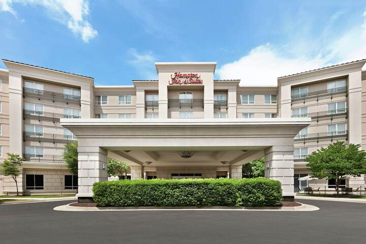 Hotel 2 of 32