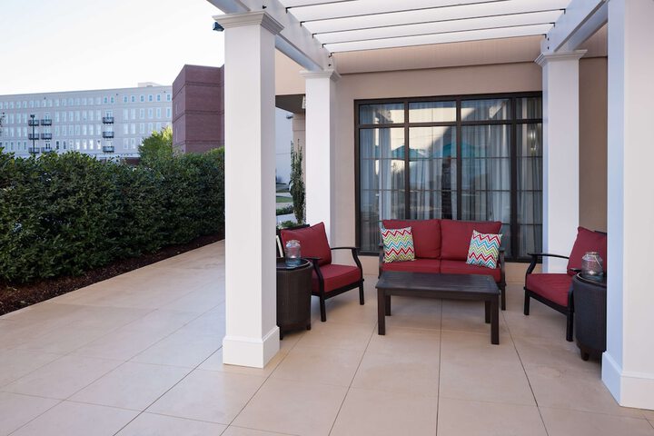 Terrace/Patio 38 of 39