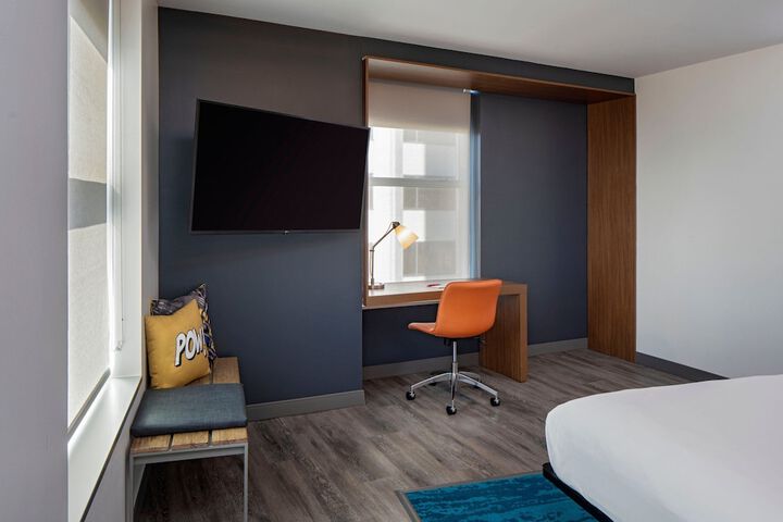 Room 21 of 65