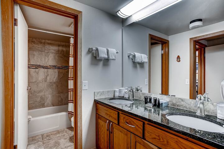 Evergreen Condominiums by Vail Resorts