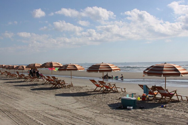 Beach 23 of 25