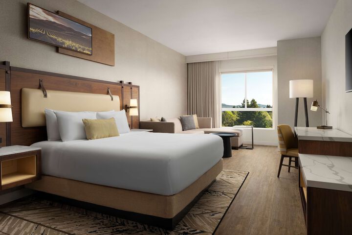 Hotel Centro Sonoma Wine Country Tapestry Collection Hilton