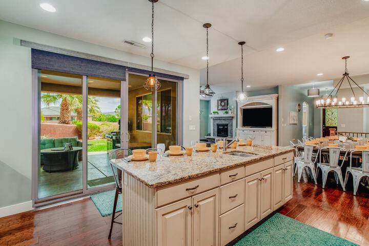 Paradise Village 3 - Grand View Estates