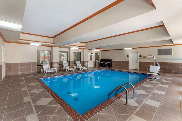 Pool 3 of 28