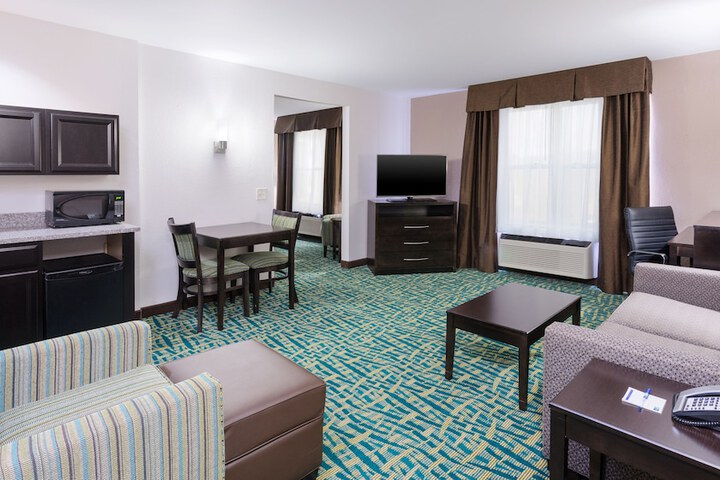 Room 8 of 29