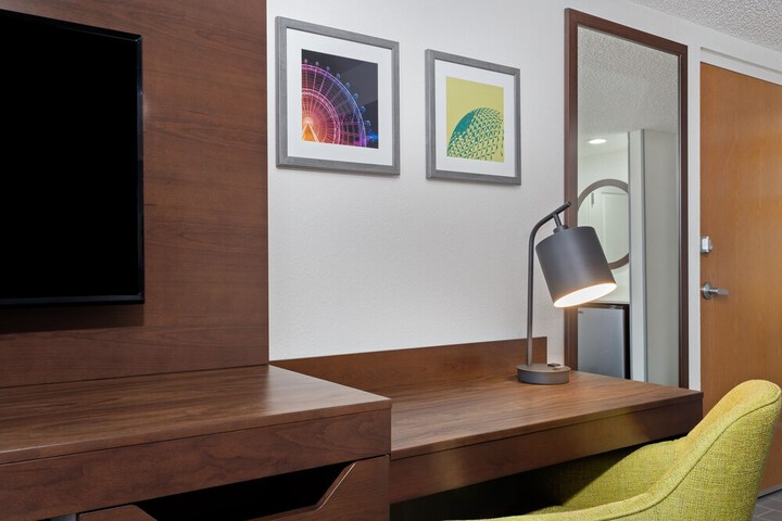 Room 12 of 57