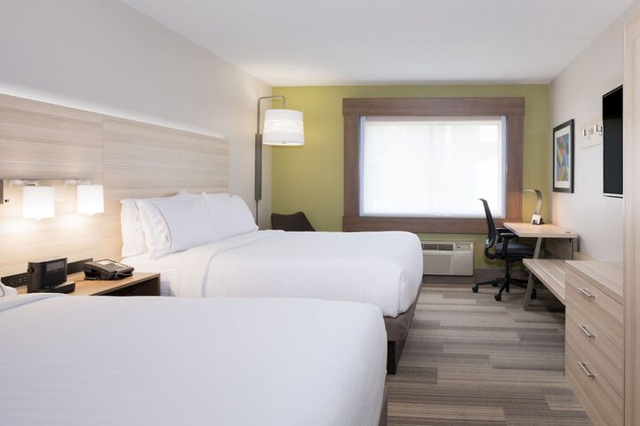 Room 27 of 55
