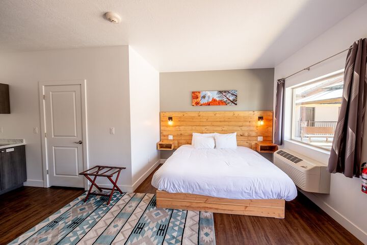 Room 34 of 43