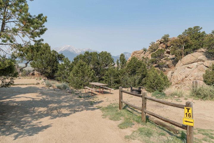 BV Overlook Camp & Lodging