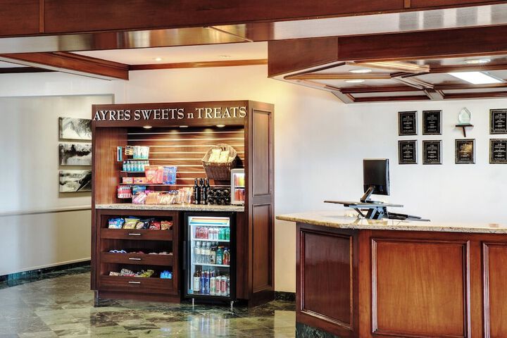 Ayres Suites Diamond Bar