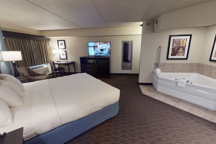 Room 36 of 67
