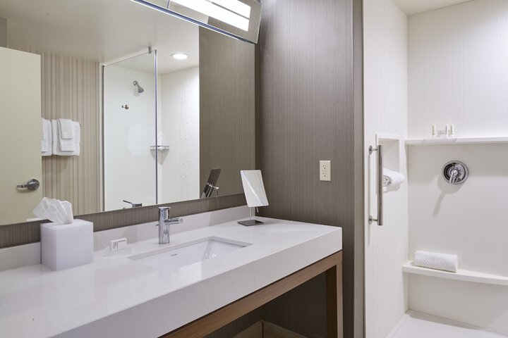 Courtyard by Marriott Jackson