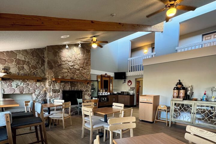 AmericInn by Wyndham Rice Lake
