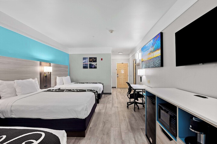 Room 92 of 115