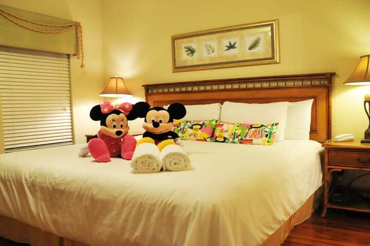 Room 18 of 34