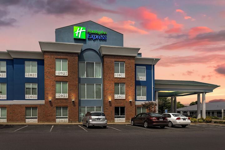 Holiday Inn Express White House by IHG