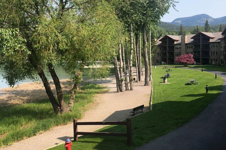Lodge at Whitefish Lake