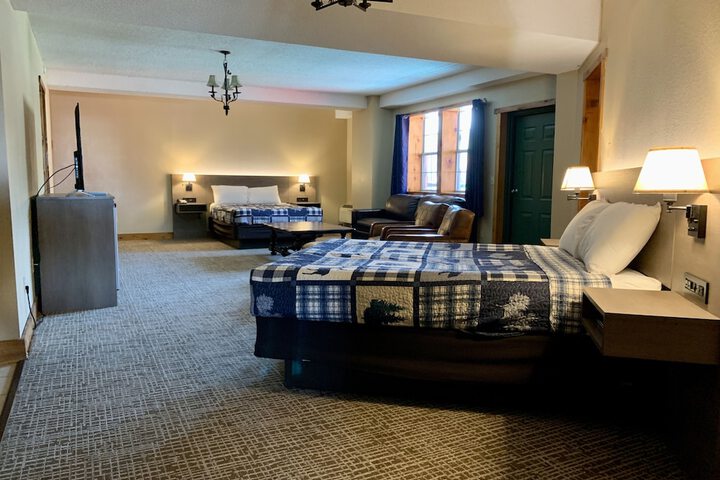 Room 15 of 43