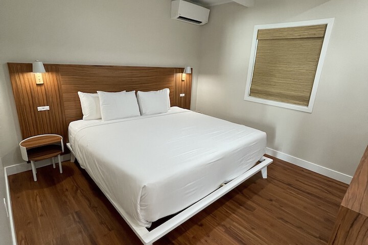 Room 29 of 62