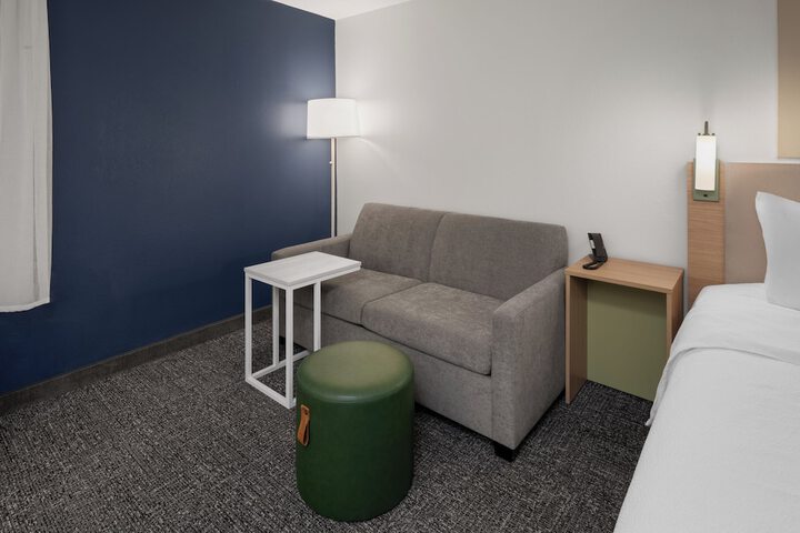 Spark by Hilton Decatur