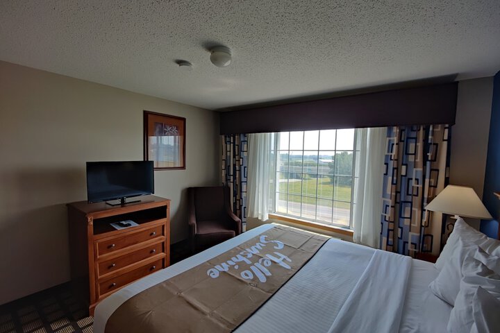 Baymont by Wyndham Albany MN