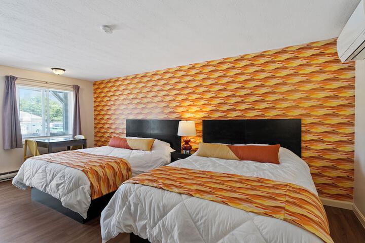 Room 42 of 53