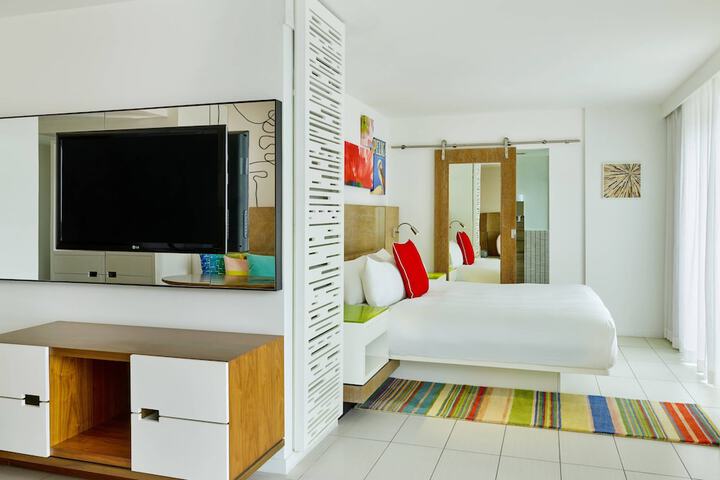 Room 29 of 49