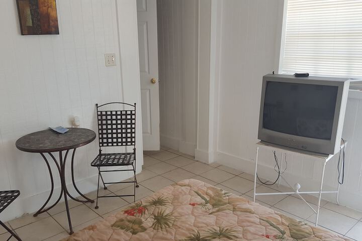 Room 32 of 56