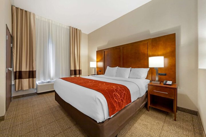 Room 21 of 40